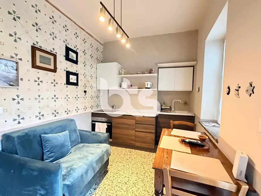 Immagine 2 di Appartamento in vendita  in via carebbio a Sale Marasino