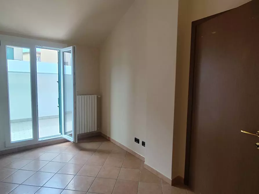 Immagine 11 di Appartamento in affitto  in VIA CRODAROLO a Sarnico