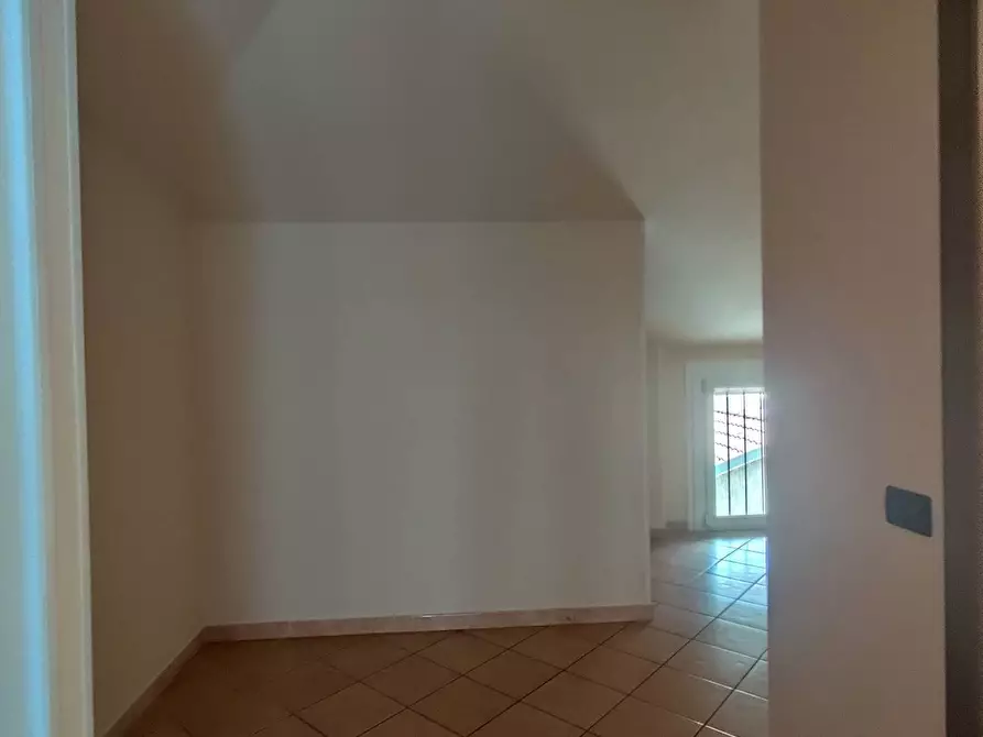 Immagine 12 di Appartamento in affitto  in VIA CRODAROLO a Sarnico