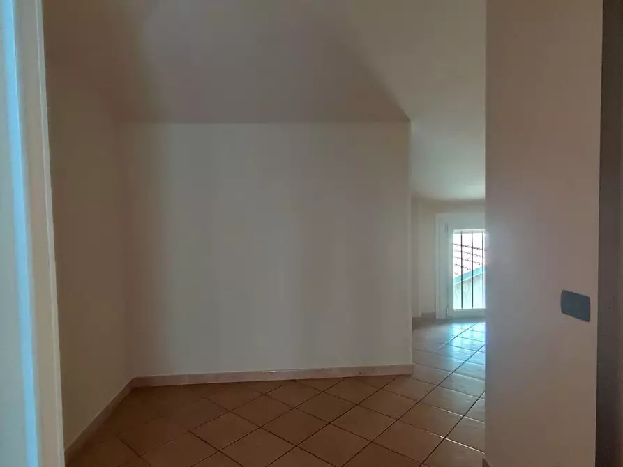 Immagine 13 di Appartamento in affitto  in VIA CRODAROLO a Sarnico