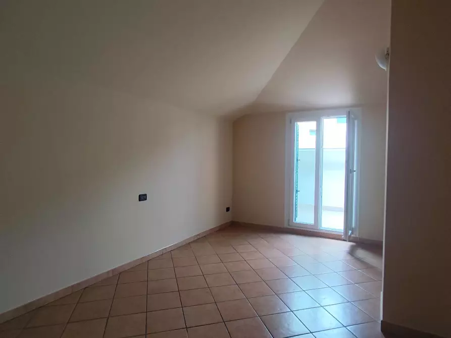 Immagine 14 di Appartamento in affitto  in VIA CRODAROLO a Sarnico