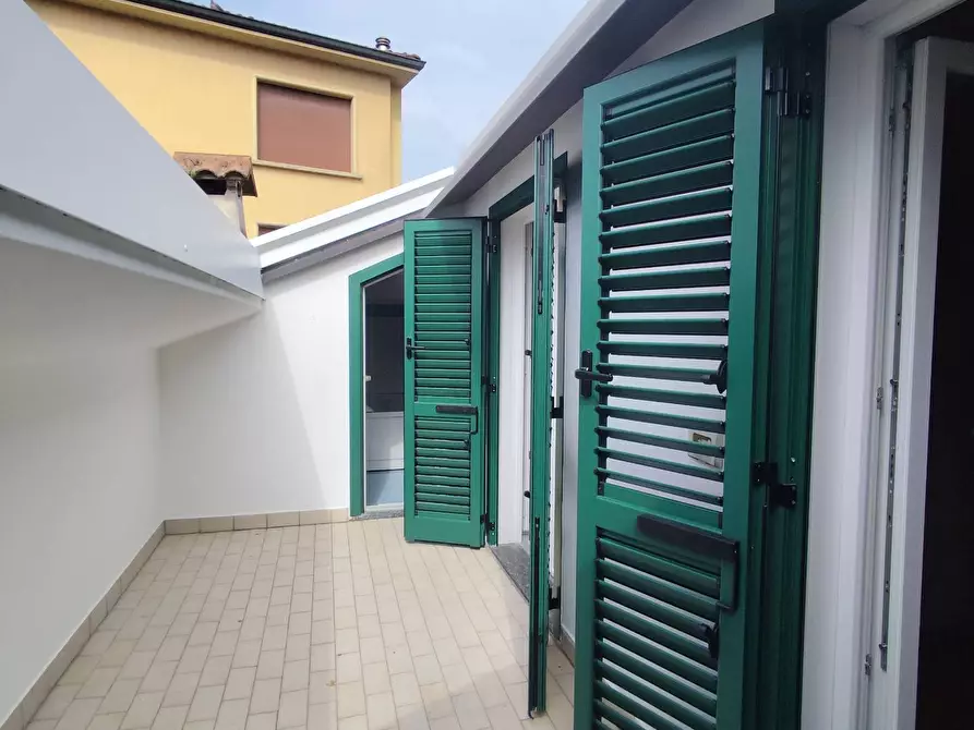 Immagine 21 di Appartamento in affitto  in VIA CRODAROLO a Sarnico