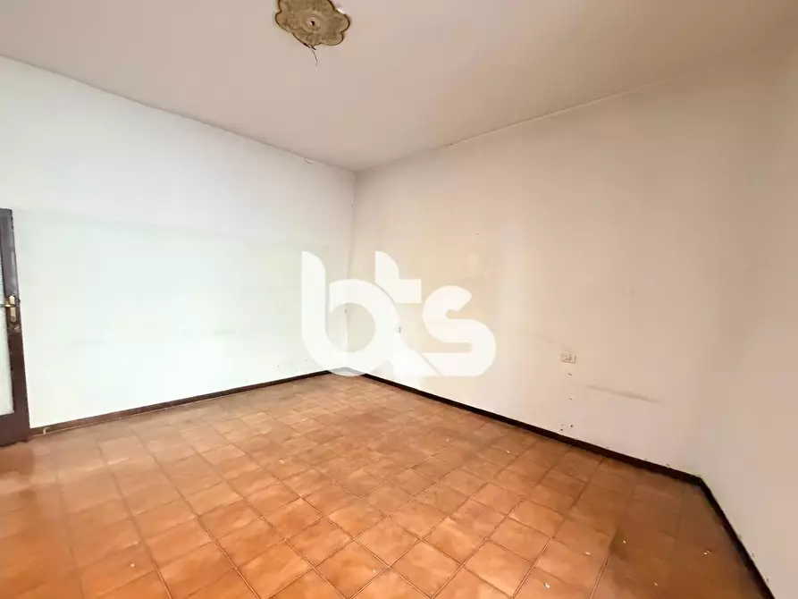 Immagine 11 di Casa semindipendente in vendita  in via giuseppe garibaldi a Provaglio D'iseo