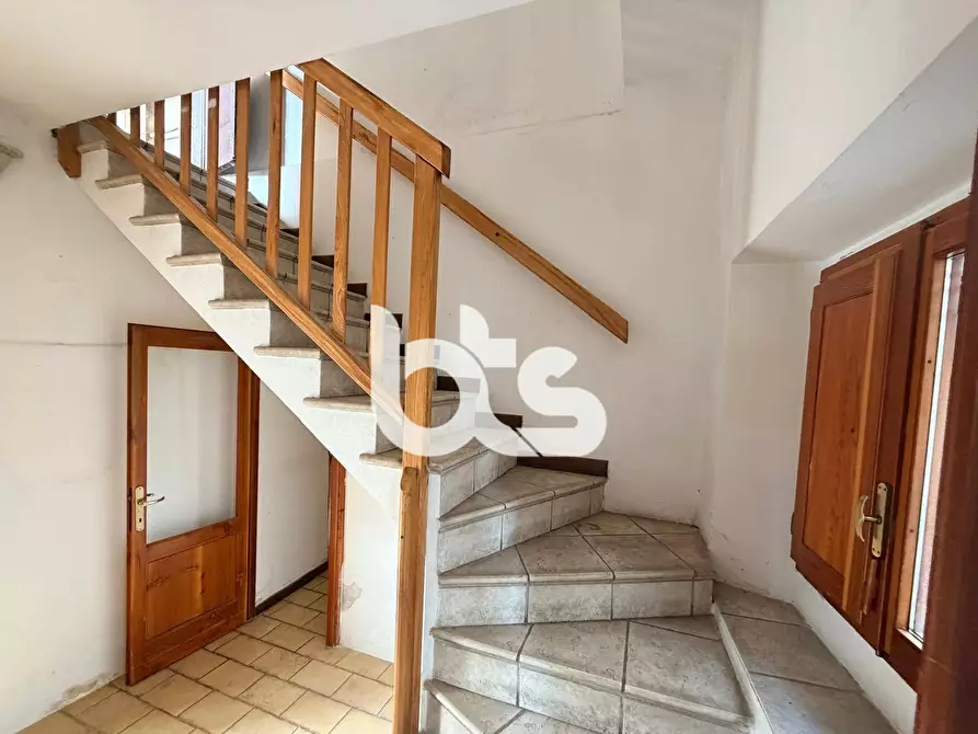 Immagine 6 di Casa semindipendente in vendita  in via giuseppe garibaldi a Provaglio D'iseo