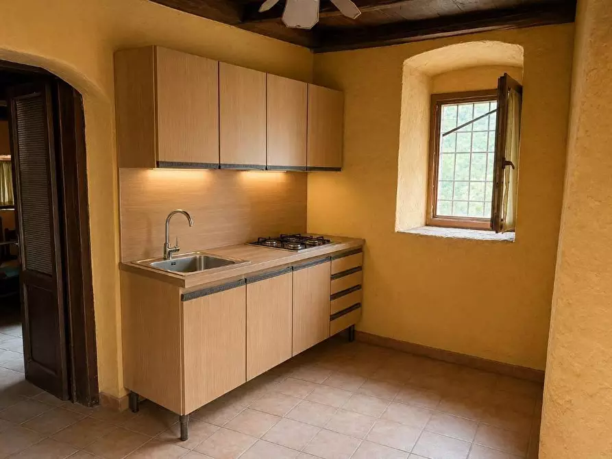 Immagine 4 di Rustico / casale in vendita  in via pezze a Adrara San Martino