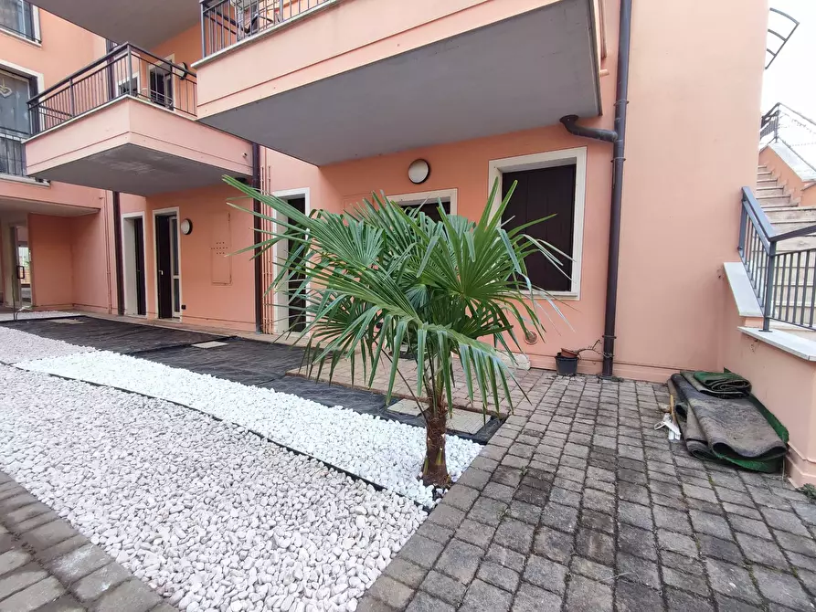 Immagine 1 di Appartamento in affitto  in via solferino a Provaglio D'iseo