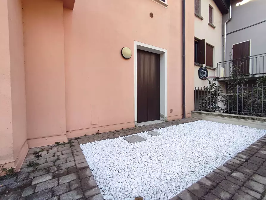Immagine 13 di Appartamento in affitto  in via solferino a Provaglio D'iseo