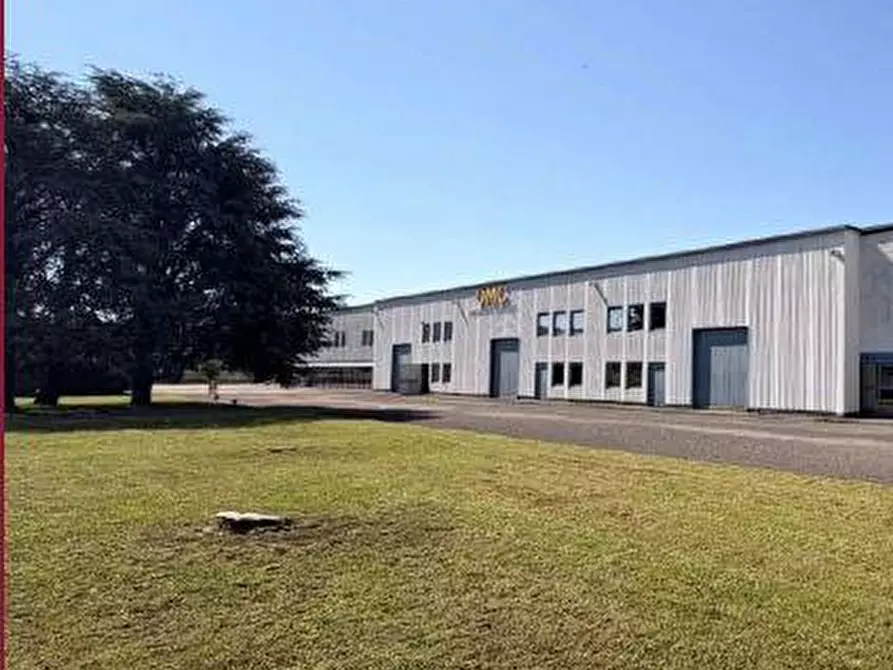 Immagine 2 di Capannone industriale in affitto  in VIA PALAZZOLO a Coccaglio