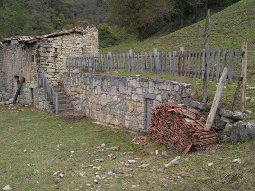 Immagine 13 di Terreno agricolo in vendita  a Adrara San Martino