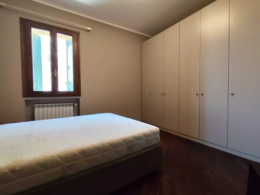 Immagine 4 di Appartamento in vendita  in corso bonomelli a Rovato