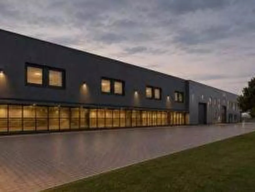 Immagine 3 di Capannone industriale in affitto  in VIA PALAZZOLO a Coccaglio