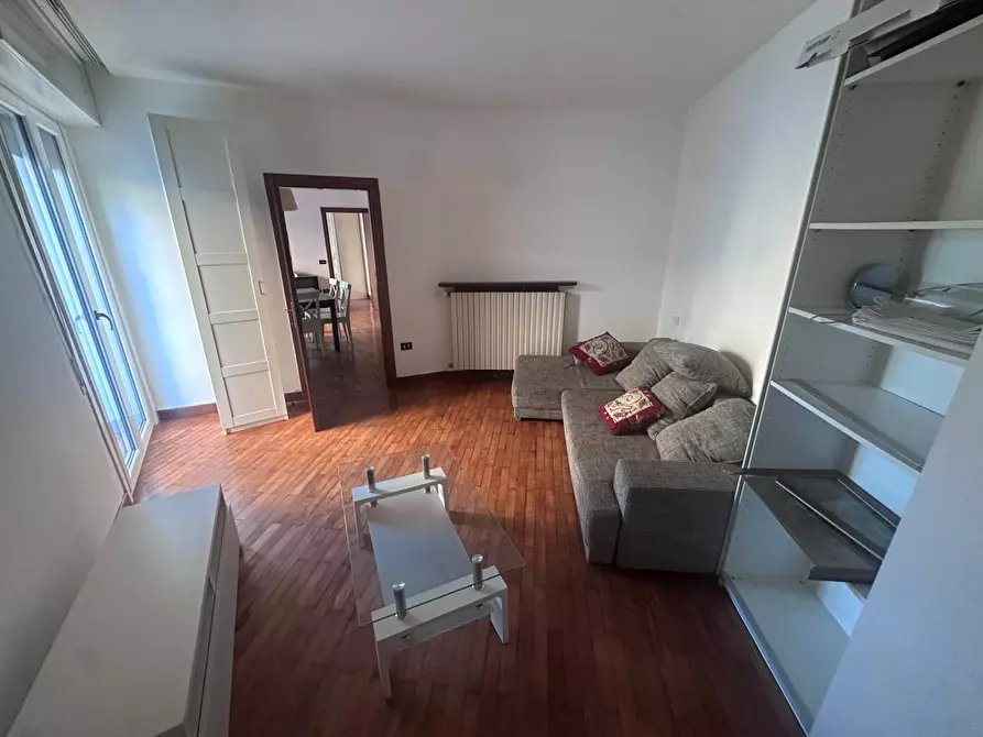 Immagine 7 di Appartamento in affitto  in Via Roma 13 a Sarnico