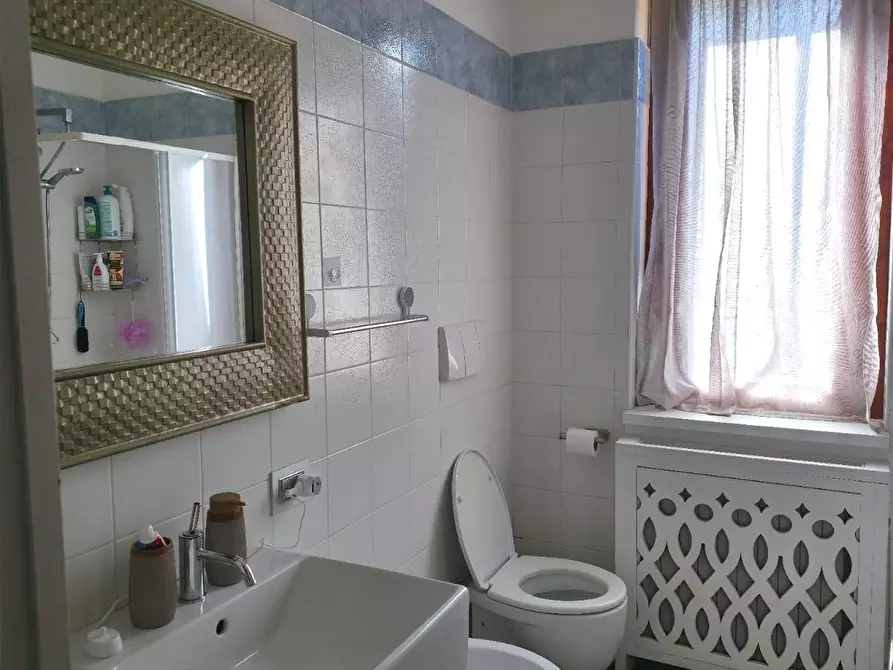 Immagine 3 di Appartamento in vendita  in via gabriele camozzi a Adrara San Martino