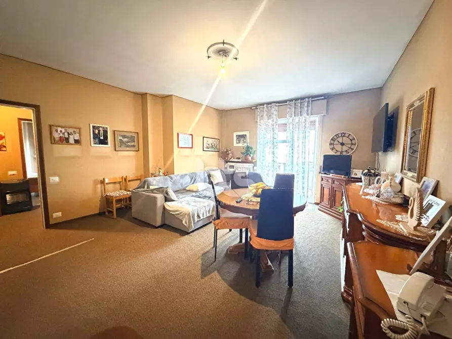 Immagine 1 di Appartamento in vendita  in via trieste 37 a Chiuduno