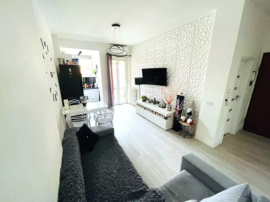 Immagine 1 di Appartamento in vendita  in Via Ragusa a Torino