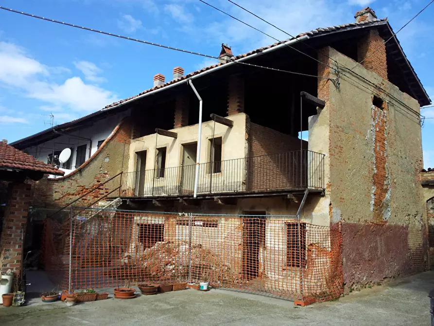 Immagine 1 di Rustico / casale in vendita  in Via Ernesto Morteo a Caluso