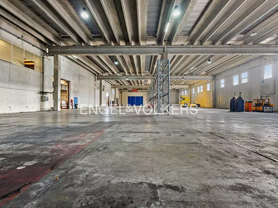 Immagine 8 di Capannone industriale in vendita  in via dell'industria 71 a Tortoreto