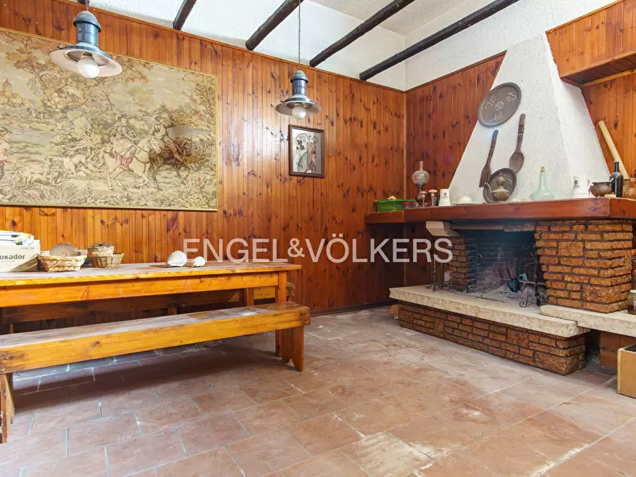 Immagine 16 di Palazzo in vendita  in Via Crisologo 44 a Pescara