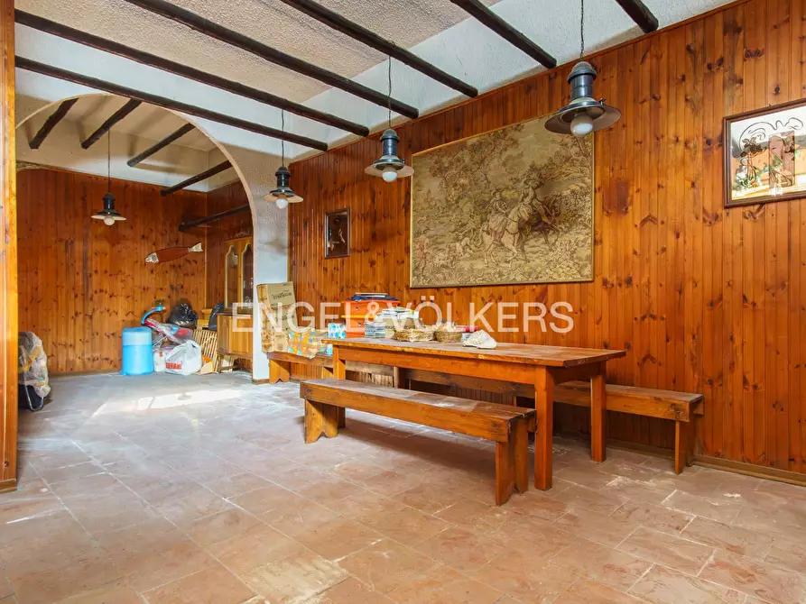 Immagine 17 di Palazzo in vendita  in Via Crisologo 44 a Pescara