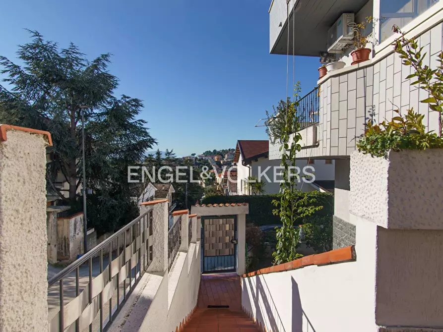 Immagine 24 di Palazzo in vendita  in Via Crisologo 44 a Pescara