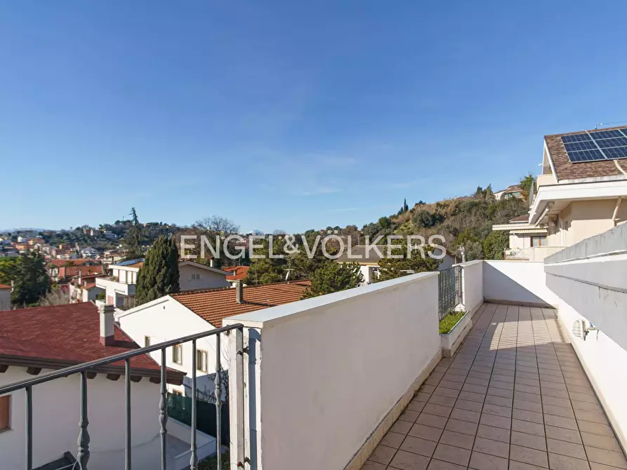 Immagine 26 di Palazzo in vendita  in Via Crisologo 44 a Pescara