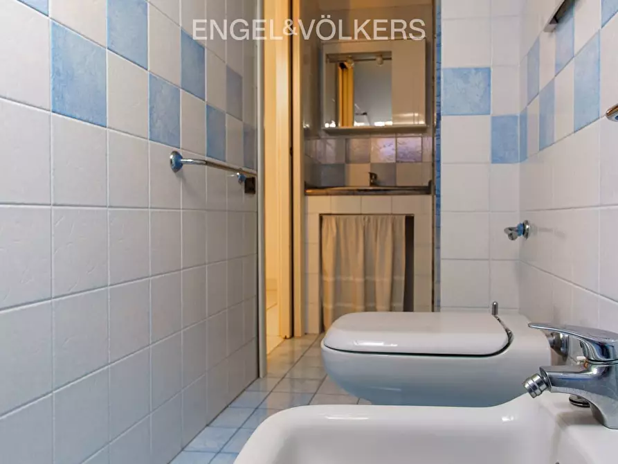 Immagine 31 di Palazzo in vendita  in Via Crisologo 44 a Pescara