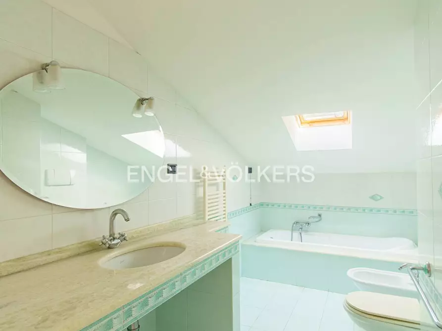 Immagine 33 di Palazzo in vendita  in Via Crisologo 44 a Pescara