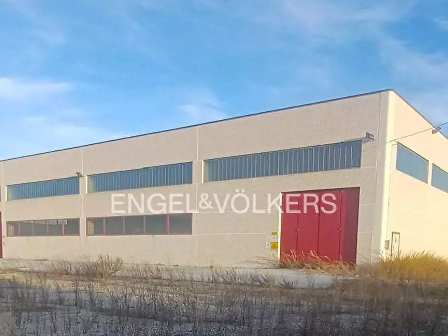 Immagine 1 di Capannone industriale in affitto  in Via Sangro snc a Manoppello