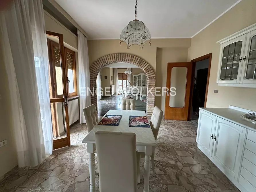 Immagine 16 di Locale commerciale in vendita  in via santa lucia snc a Silvi