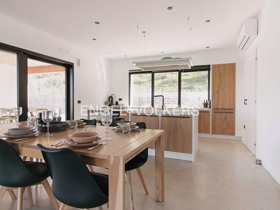 Immagine 10 di Villa in vendita  in Contrada Fonte Signora a Petacciato