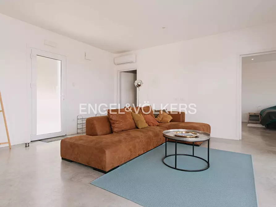 Immagine 30 di Villa in vendita  in Contrada Fonte Signora a Petacciato