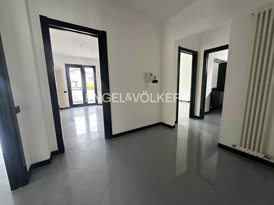 Immagine 6 di Appartamento in vendita  in VIA AVEZZANO 6 a Pescara