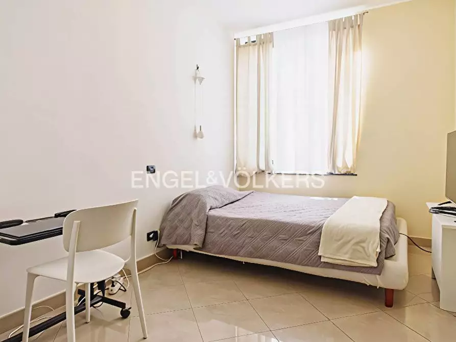 Immagine 7 di Appartamento in vendita  in VIA AVEZZANO 6 a Montesilvano