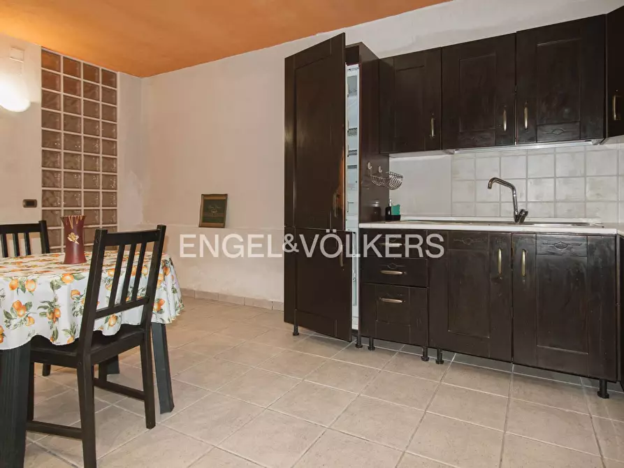 Immagine 9 di Appartamento in vendita  in VIA AVEZZANO 6 a Montesilvano