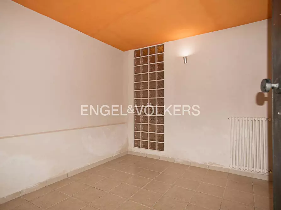 Immagine 20 di Appartamento in vendita  in VIA AVEZZANO 6 a Montesilvano