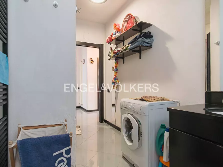 Immagine 27 di Appartamento in vendita  in VIA AVEZZANO 6 a Montesilvano