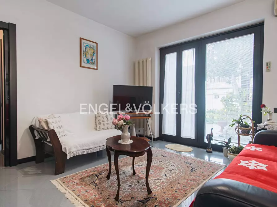 Immagine 3 di Appartamento in vendita  in VIA AVEZZANO 6 a Montesilvano