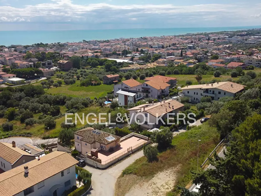 Immagine 2 di Terreno residenziale in vendita  in Strada Provinciale, Zona Muracche snc a Tortoreto
