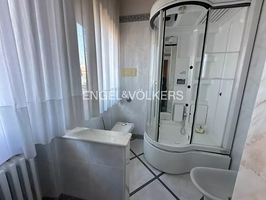 Immagine 6 di Appartamento in vendita  in Via Seneca 23 a Pescara