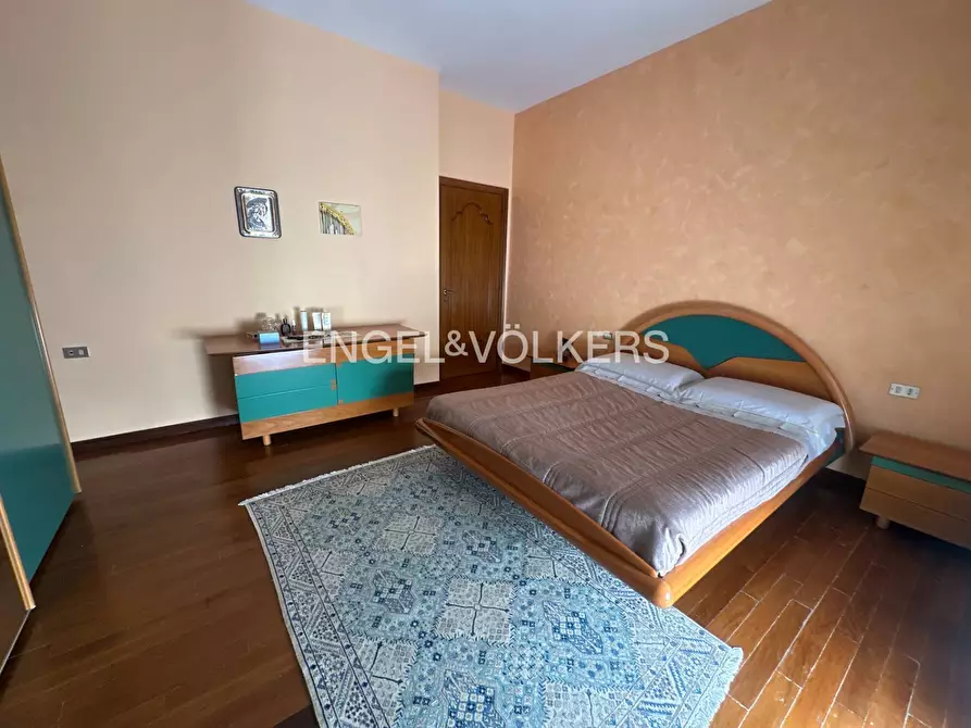 Immagine 11 di Appartamento in vendita  in Via Seneca 23 a Pescara
