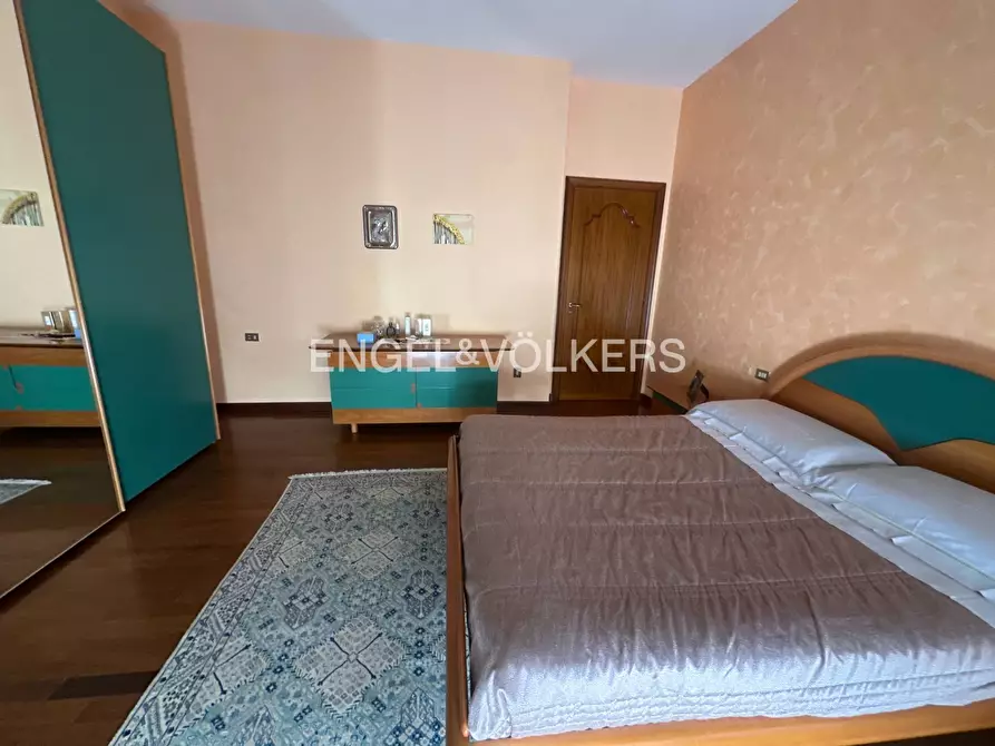 Immagine 12 di Appartamento in vendita  in Via Seneca 23 a Pescara