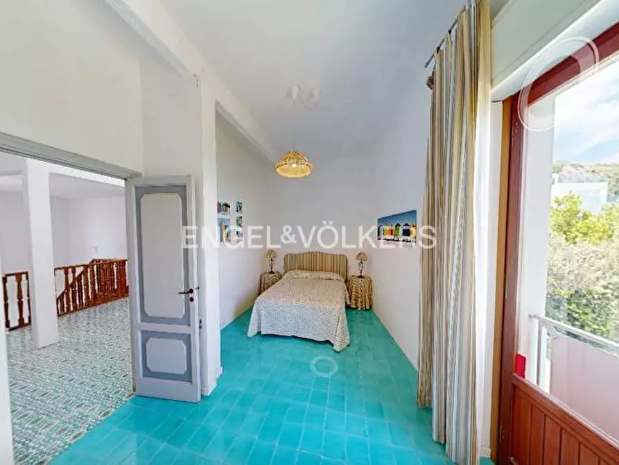 Immagine 11 di Villa in vendita  in Località Favaro a Rocca San Giovanni