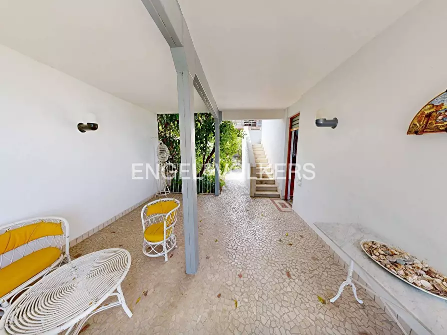 Immagine 21 di Villa in vendita  in Località Favaro a Rocca San Giovanni