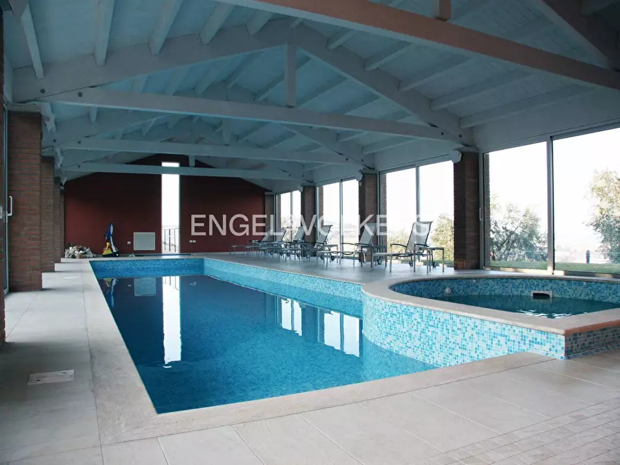 Immagine 2 di Albergo/B&B/Residence in vendita  in VIA PESCARA snc a Mosciano Sant'angelo
