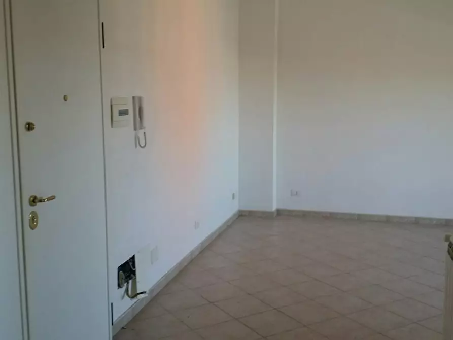 Immagine 2 di Appartamento in vendita  in Via Villafranca a Latina