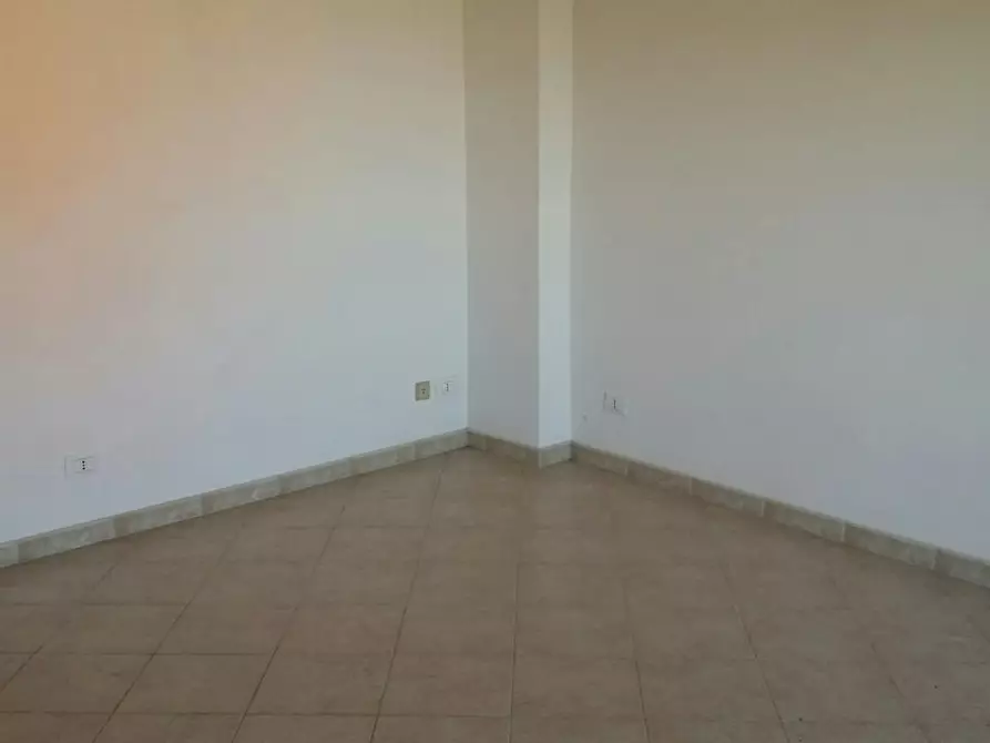 Immagine 4 di Appartamento in vendita  in Via Villafranca a Latina