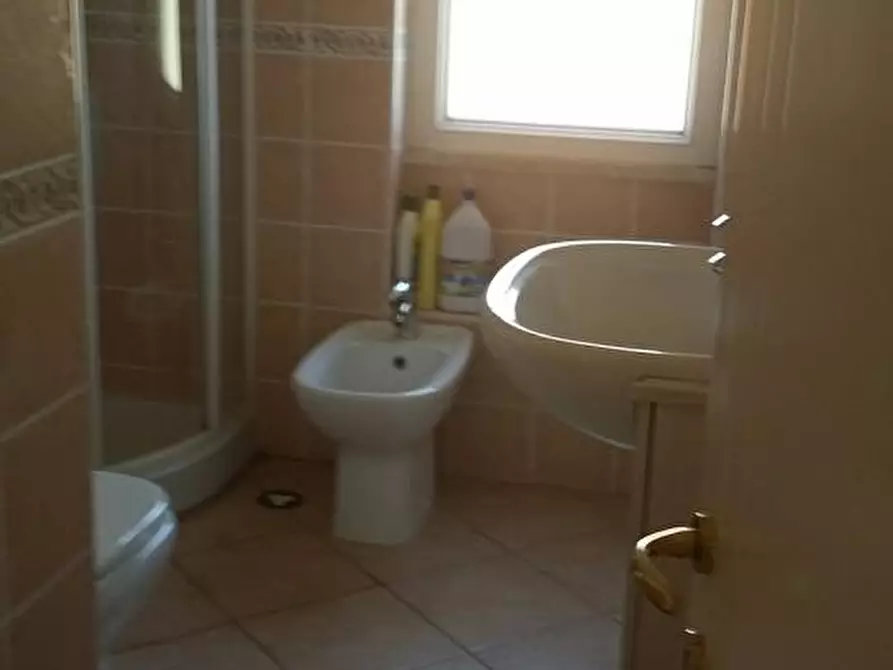 Immagine 11 di Appartamento in vendita  in Via Villafranca a Latina