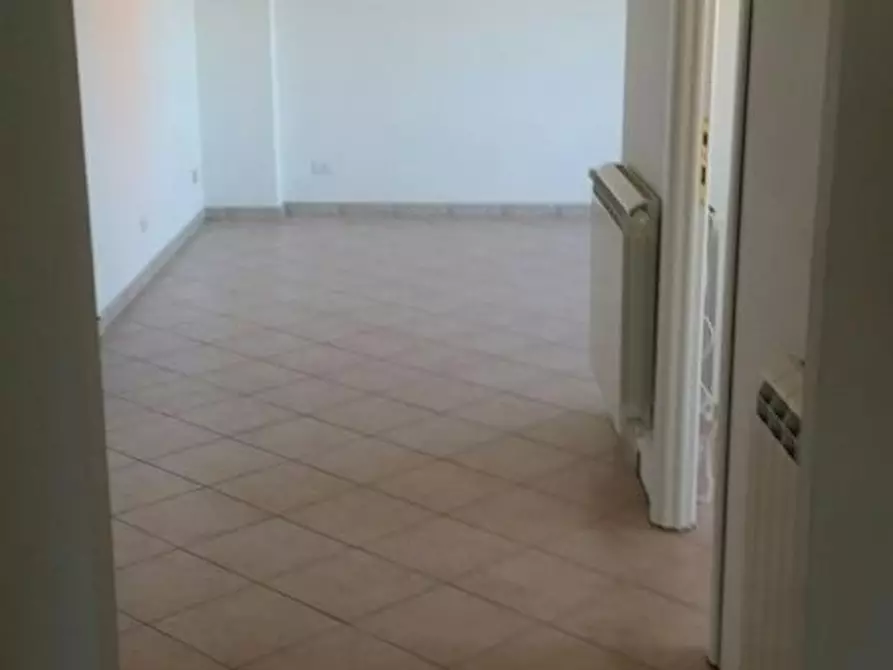 Immagine 6 di Appartamento in vendita  in Via Villafranca a Latina