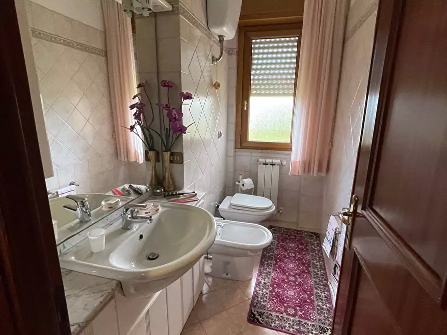 Immagine 21 di Villa in vendita  in Via Mario Mafai a Latina