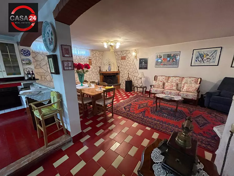 Immagine 46 di Villa in vendita  in Via Mario Mafai a Latina